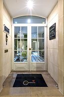 Hotel Romance Malesherbes by Patrick Hayat