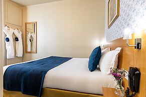 Hotel Romance Malesherbes by Patrick Hayat