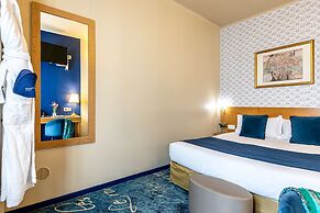 Hotel Romance Malesherbes by Patrick Hayat