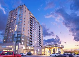 Sandman Signature Toronto Airport Hotel