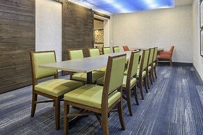 Holiday Inn Express Hotel & Suites Macon-West, an IHG Hotel