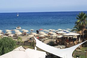 Aregai Marina Hotel & Residence