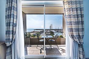 Aregai Marina Hotel & Residence