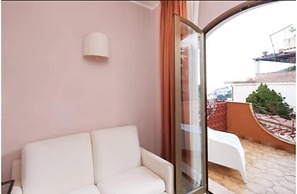 Andromaco Palace Hotel