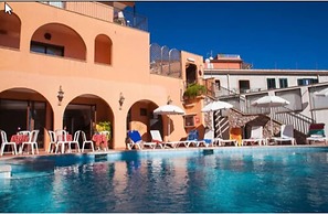 Andromaco Palace Hotel