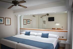 Playacapricho Hotel