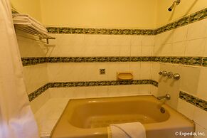 Crown Regency Residences - Cebu