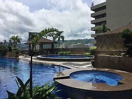 Crown Regency Hotel and Towers