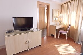 Crown Regency Hotel and Towers