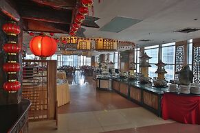 Crown Regency Hotel and Towers