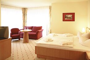 Ostseehotel Villen Im Park – ein Rovell Hotel