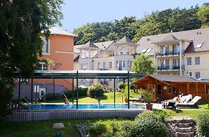 Ostseehotel Villen Im Park – ein Rovell Hotel