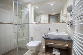 Ostseehotel Villen Im Park – ein Rovell Hotel