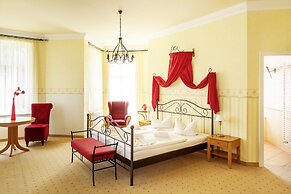 Ostseehotel Villen Im Park – ein Rovell Hotel