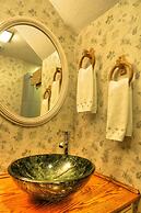 Los Gatos Bed & Breakfast