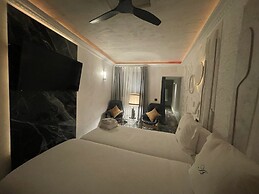 Abalu Boutique & Design Hotel