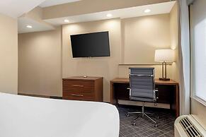 Comfort Suites Monaca