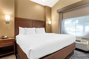 Comfort Suites Monaca