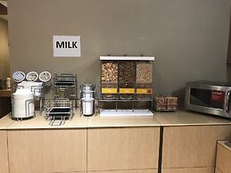 Comfort Suites Monaca