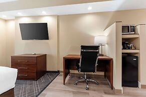 Comfort Suites Monaca