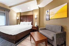 Comfort Suites Monaca