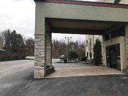 Comfort Suites Monaca
