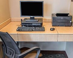 Comfort Suites Monaca