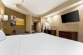 Comfort Suites Monaca