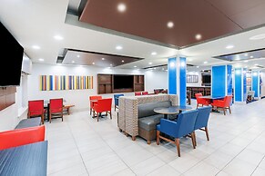 Holiday Inn Express & Suites East Amarillo by IHG