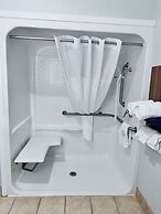 Microtel Inn & Suites by Wyndham Houma