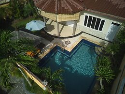 The Beverly Hills Bali a Luxury Villas & Spa