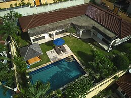 The Beverly Hills Bali a Luxury Villas & Spa