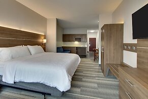 Holiday Inn Express & Suites Laurel by IHG