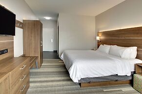 Holiday Inn Express & Suites Laurel by IHG