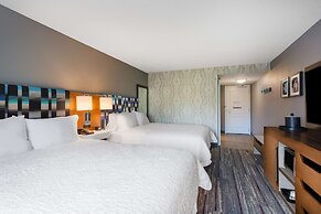 Hampton Inn & Suites Herndon-Reston