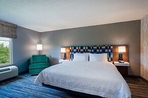 Hampton Inn & Suites Herndon-Reston