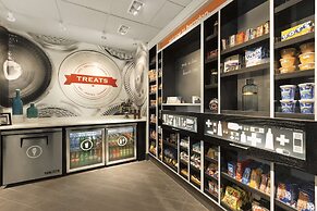 Hampton Inn & Suites Herndon-Reston