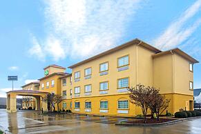 La Quinta Inn & Suites by Wyndham Fort Smith