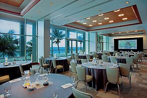 La Concha Renaissance San Juan Resort