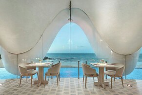 La Concha Renaissance San Juan Resort