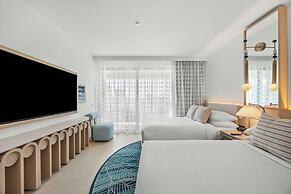 La Concha Renaissance San Juan Resort