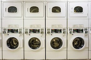 Springhill Suites by Marriott Chicago Downtown/ River North