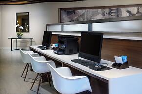 Springhill Suites by Marriott Chicago Downtown/ River North