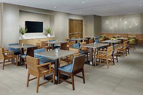 Springhill Suites by Marriott Chicago Downtown/ River North