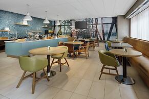 Springhill Suites by Marriott Chicago Downtown/ River North