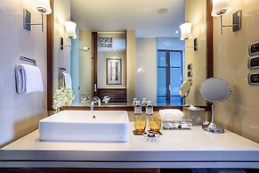 Hilton Bangkok Grande Asoke