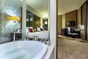 Hilton Bangkok Grande Asoke