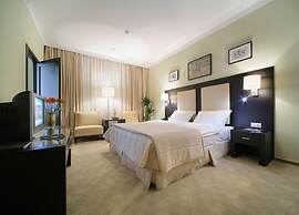 Business Hotel Senator