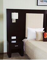 Business Hotel Senator