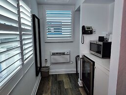 Tahitian Beach Resort